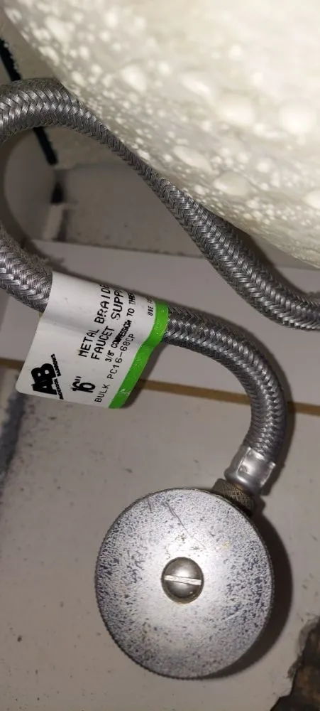 Slide of Hessi's Handy Services