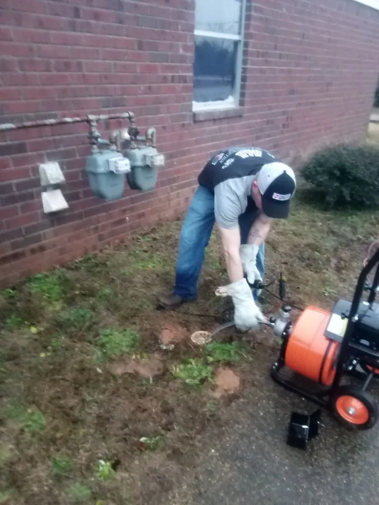 Slide of H&H Cooling and Construction