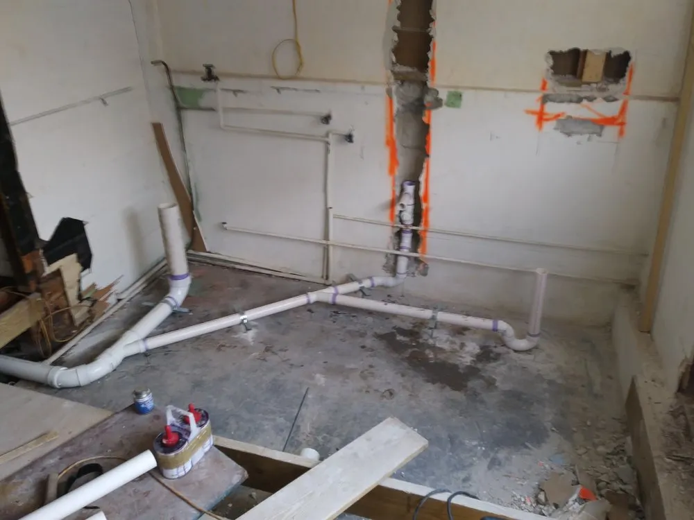 Slide of HH Plumbing Services & Repairs