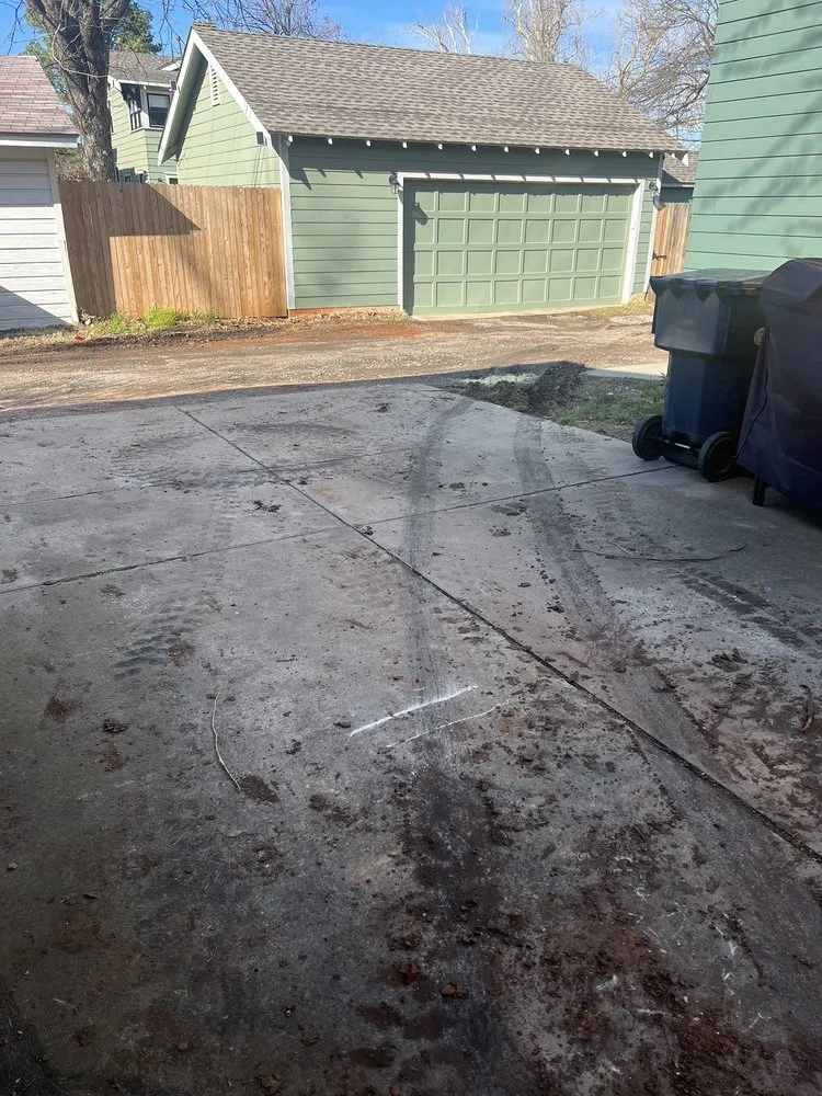 Slide of Hi-Tech Plumbing & Leak Detect