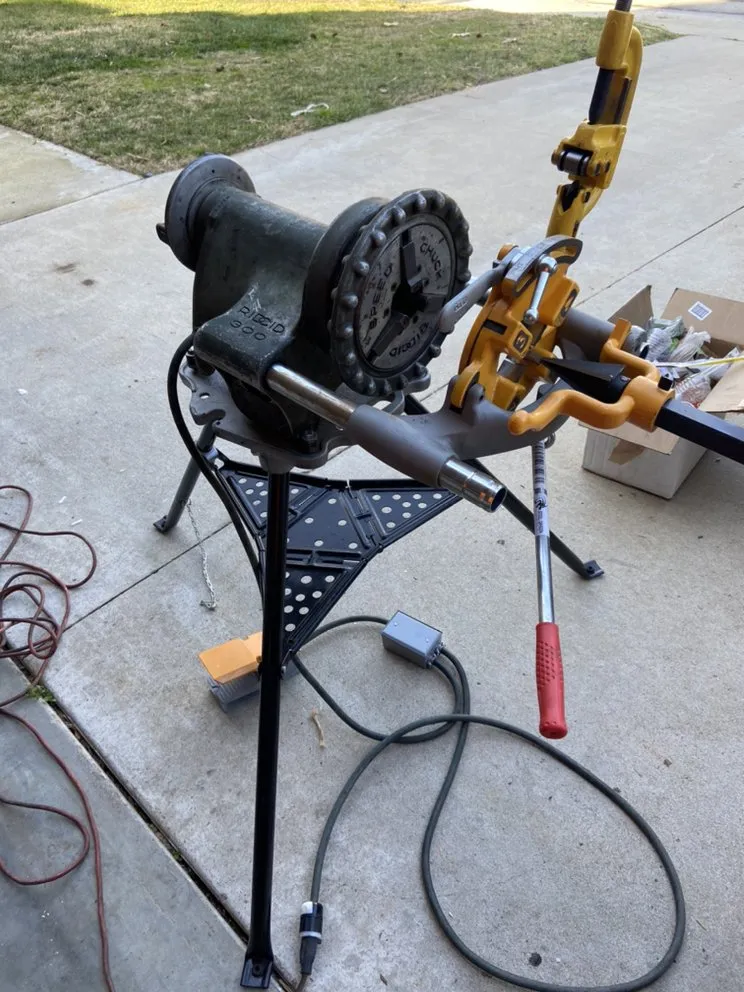 Slide of Hidalgo Plumbing