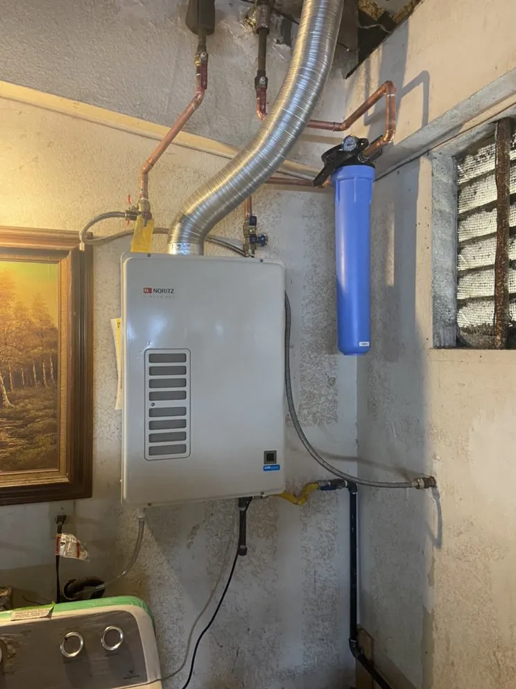Expert water heater service for homes in Moreno Valley, CA by Hidalgo Plumbing