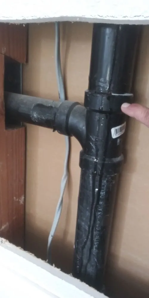 Slide of Hidalgo Plumbing