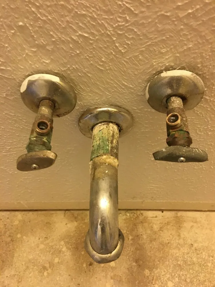 Slide of High Five Plumbing