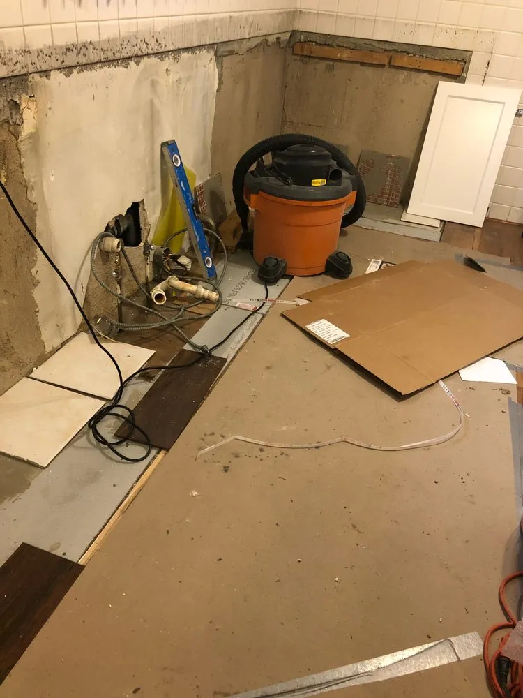 Slide of Hill Top Construction & Investment