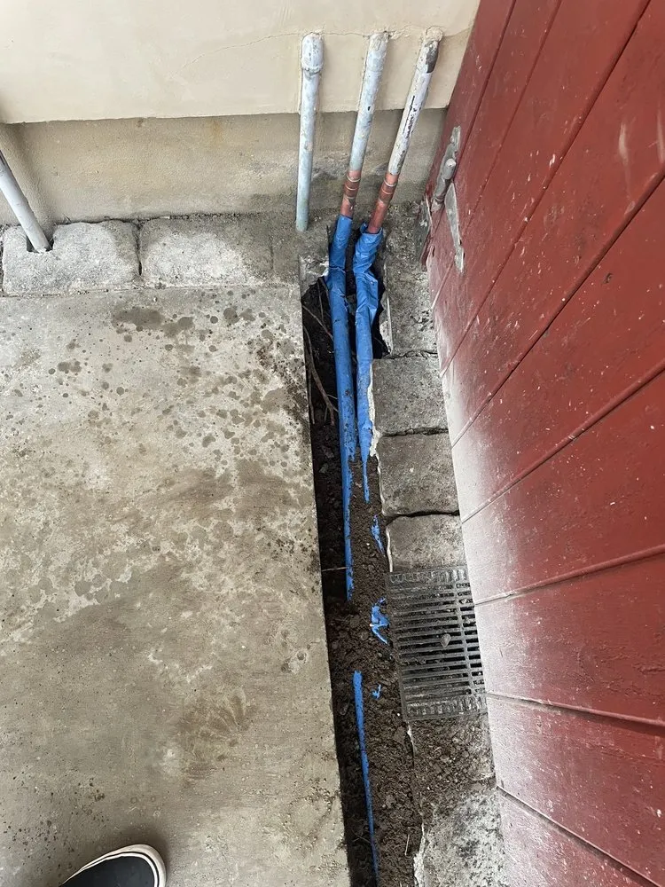 Slide of Hillis Plumbing