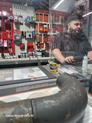 Hirsch Pipe & Supply Logo