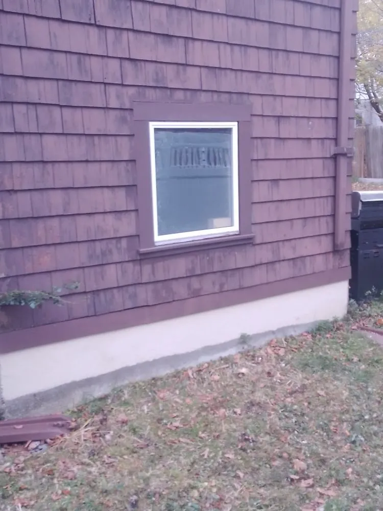 Slide of His and Her's Handyman Services