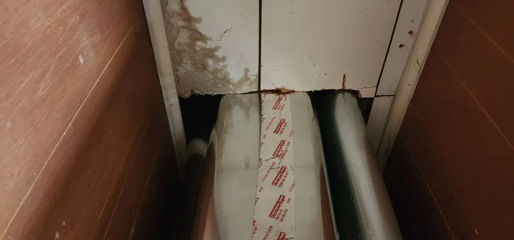 Slide of HL Bowman Inc