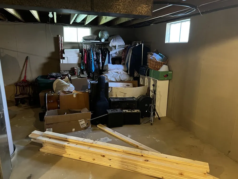 Slide of H&L Contracting