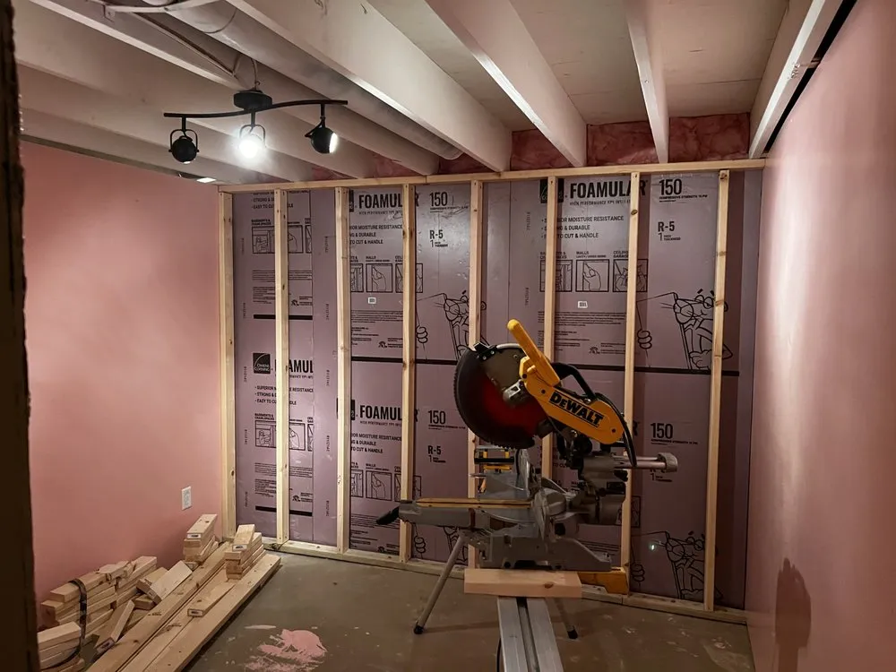 Slide of H&L Contracting