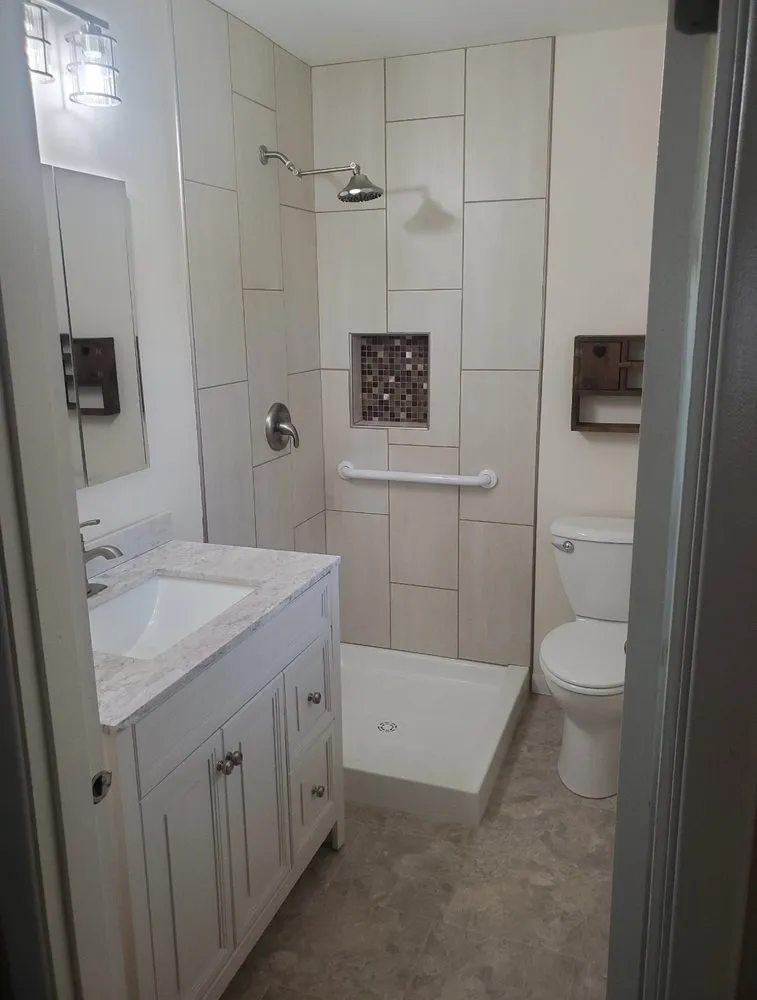 Slide of H&L Contracting