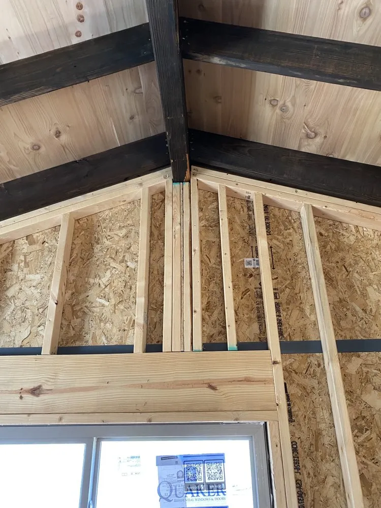 Slide of H&L Contracting