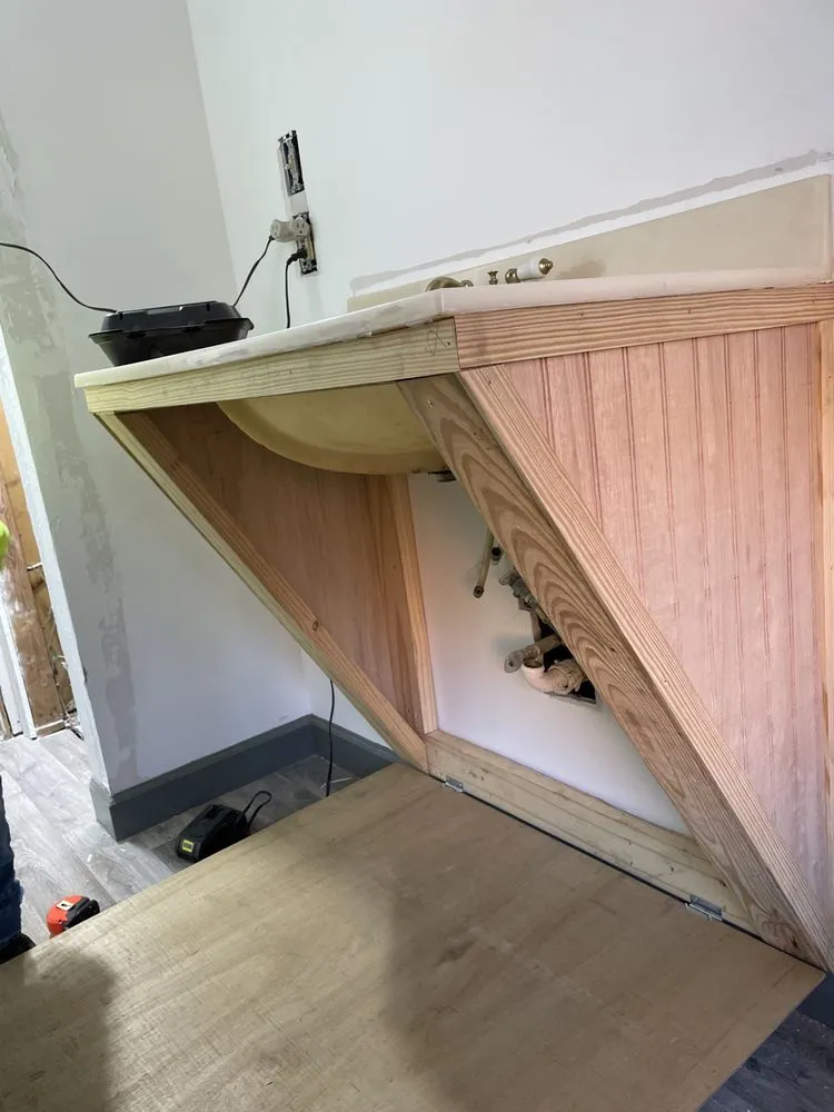 Slide of H&M Construction