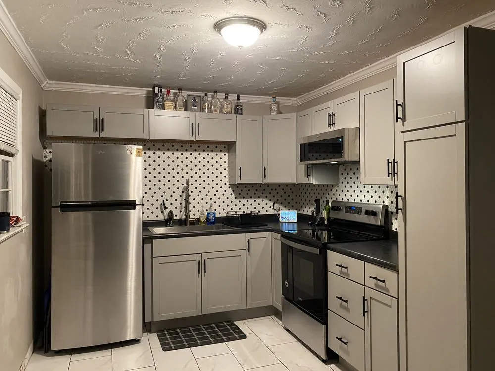 Slide of HM Handyman and Remodel