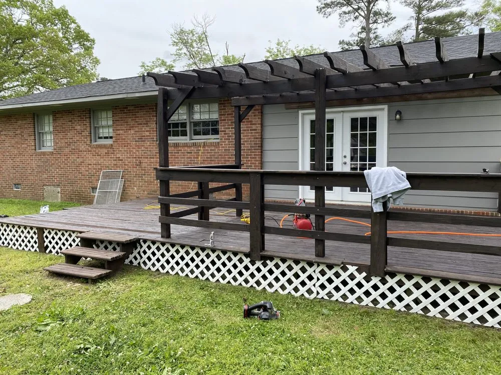 Slide of HM Handyman and Remodel