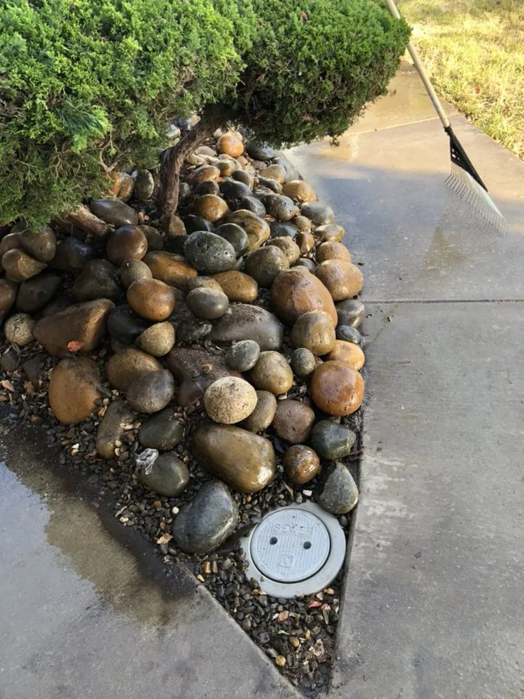 Slide of H&M Plumbing