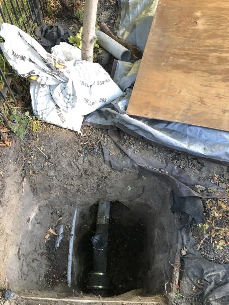 Slide of H&M Plumbing