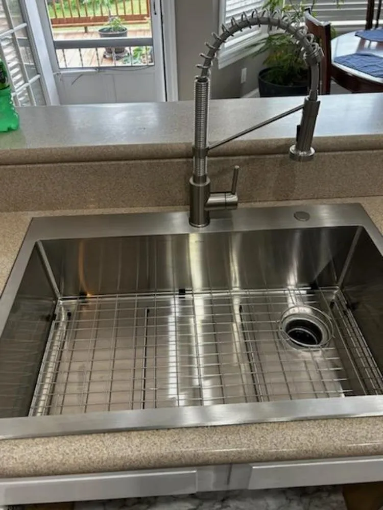 Slide of HNG Home Maintenance