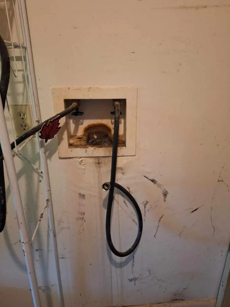 Slide of HNG Home Maintenance