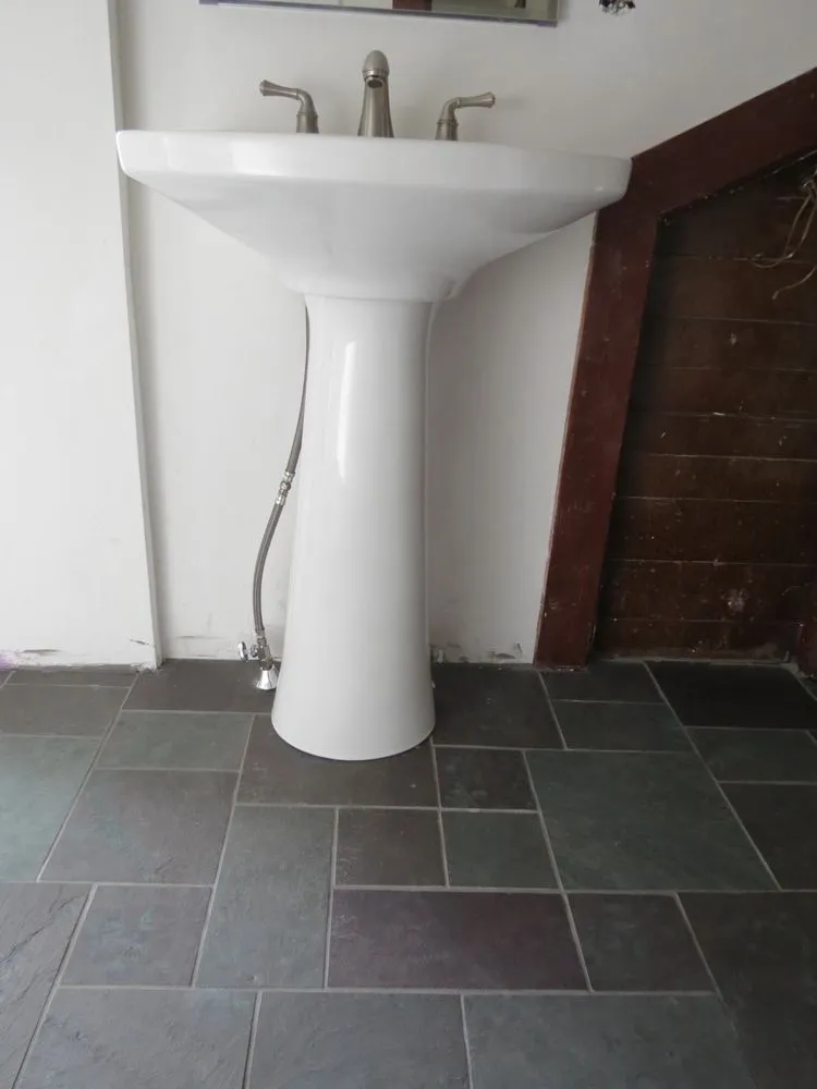 Professional emergency plumbing for homes in De Pere, WI by Hockers Home Services