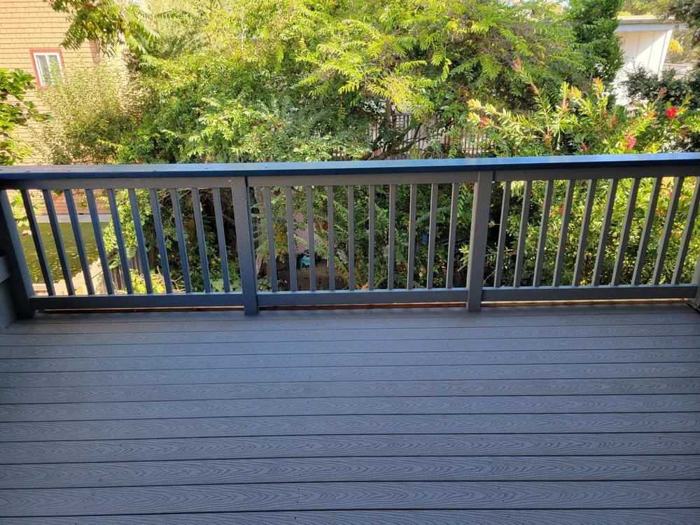 Slide of Holcomb Home Improvement