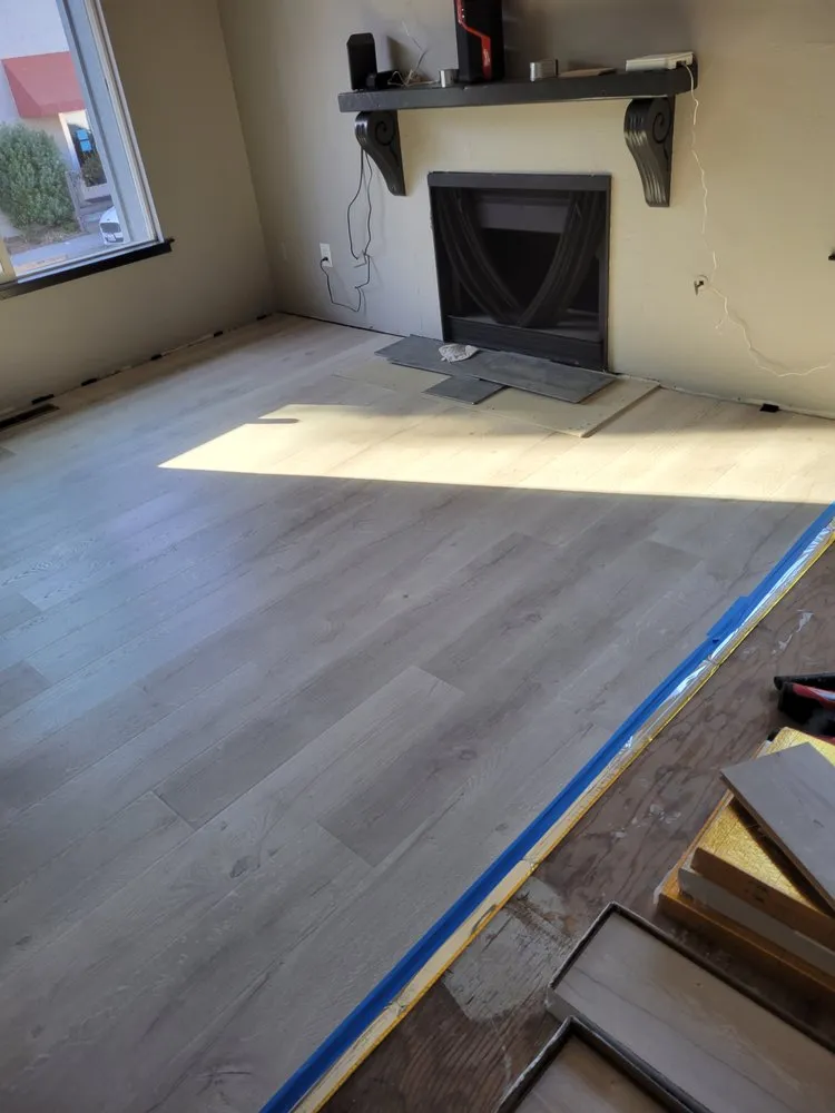 Slide of Holcomb Home Improvement