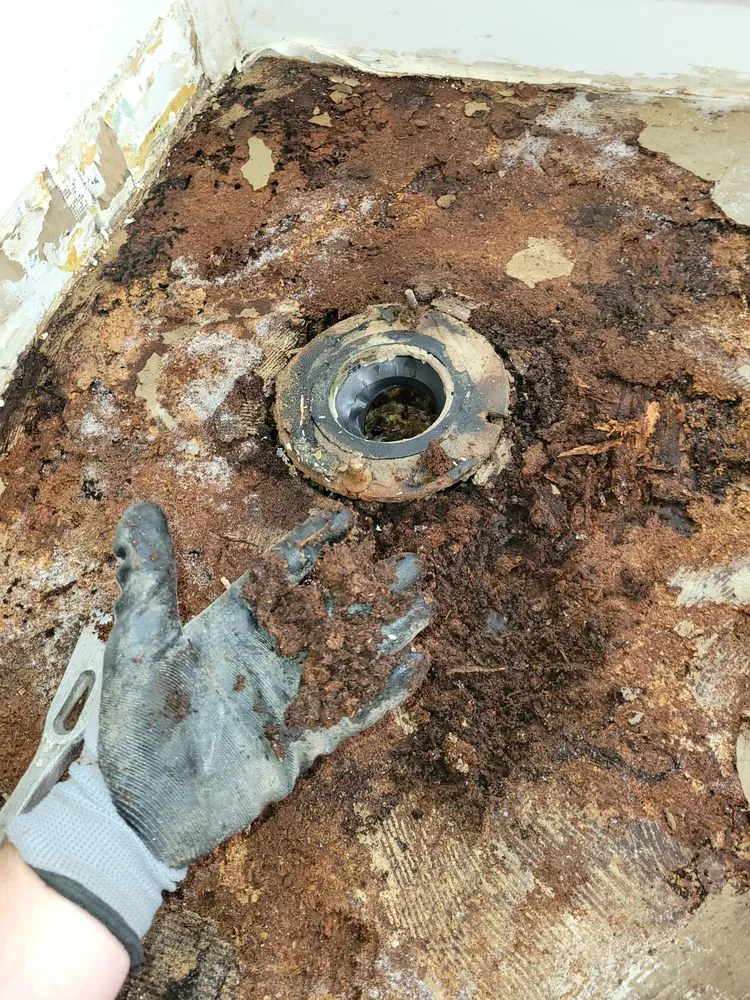 Slide of Holcomb Home Improvement