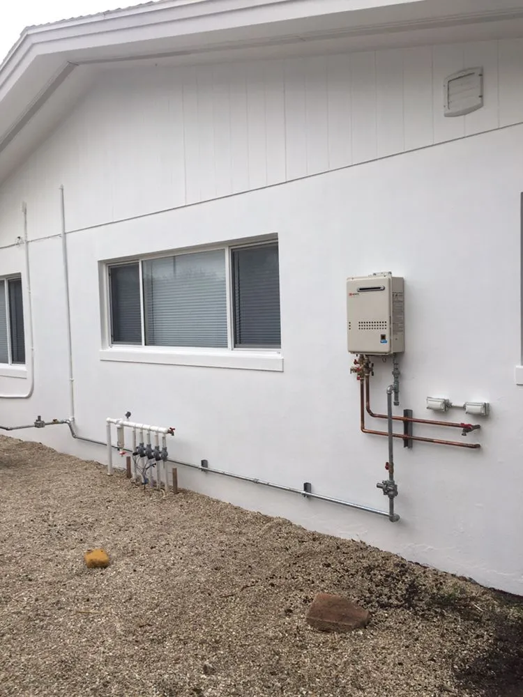 Professional emergency plumbing for homes in St. Petersburg, FL by Holder Plumbing