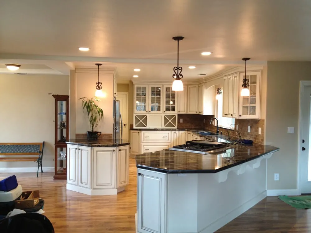 Slide of Hollander Homes