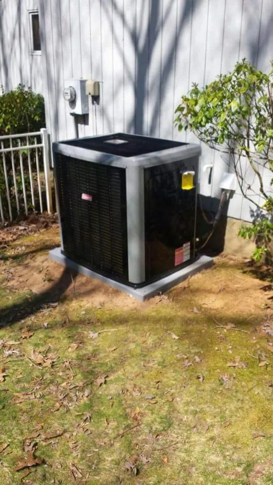 Slide of Holliday Plumbing, Heating & Air