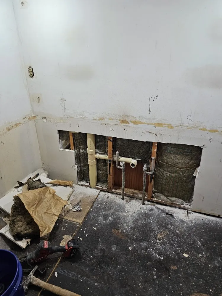 Professional pipe repair for homes in Howell, MI by Holliday Service Company