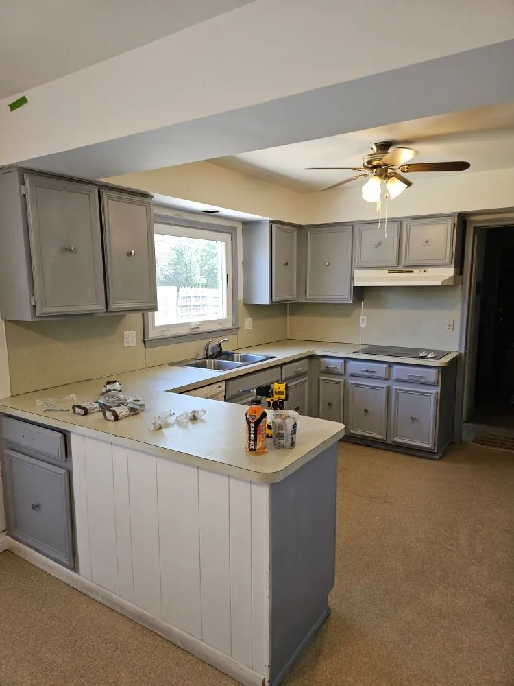 Slide of Holliday Service Company