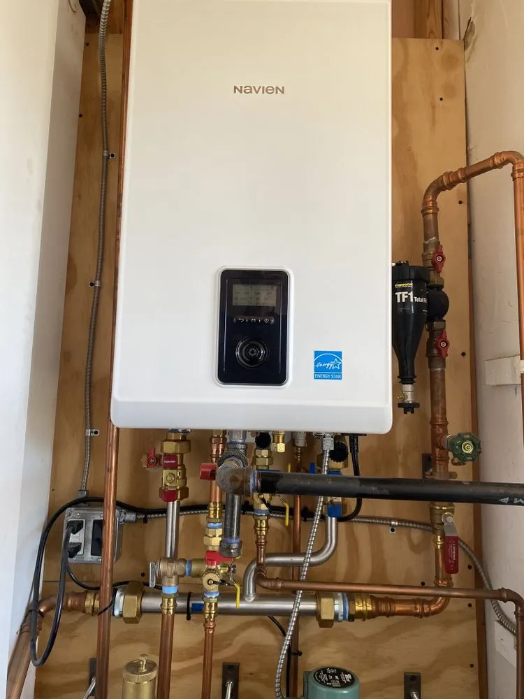 Slide of Holmes HVAC Solutions