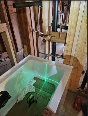 Holmes Plumbing Logo