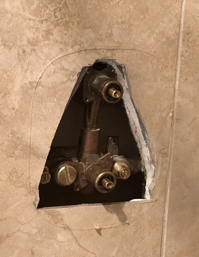 Slide of Home Leak and Drain Solutions