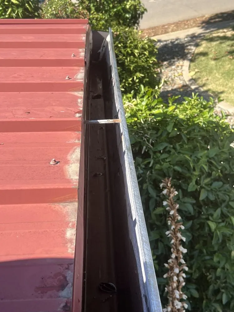 Slide of HomeMate Handyman