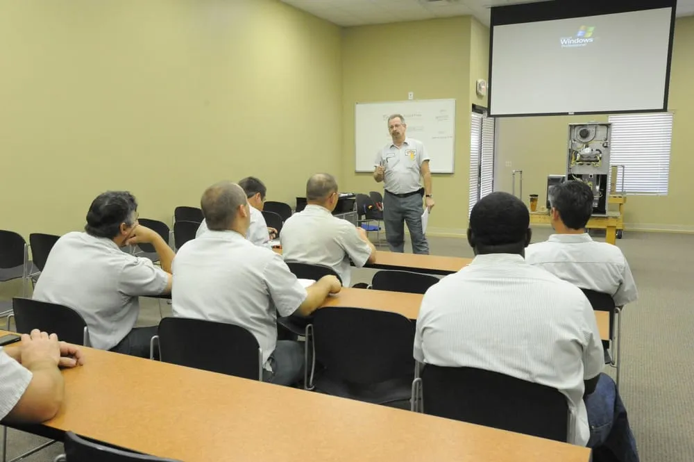 Slide of HomeMax Nashville