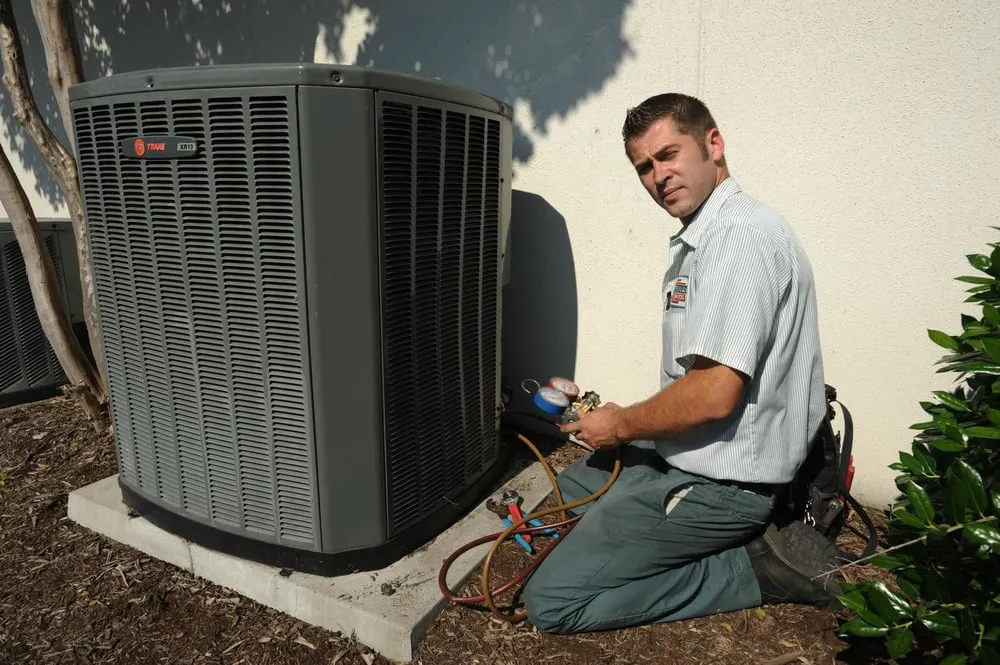 Slide of HomeMax Nashville