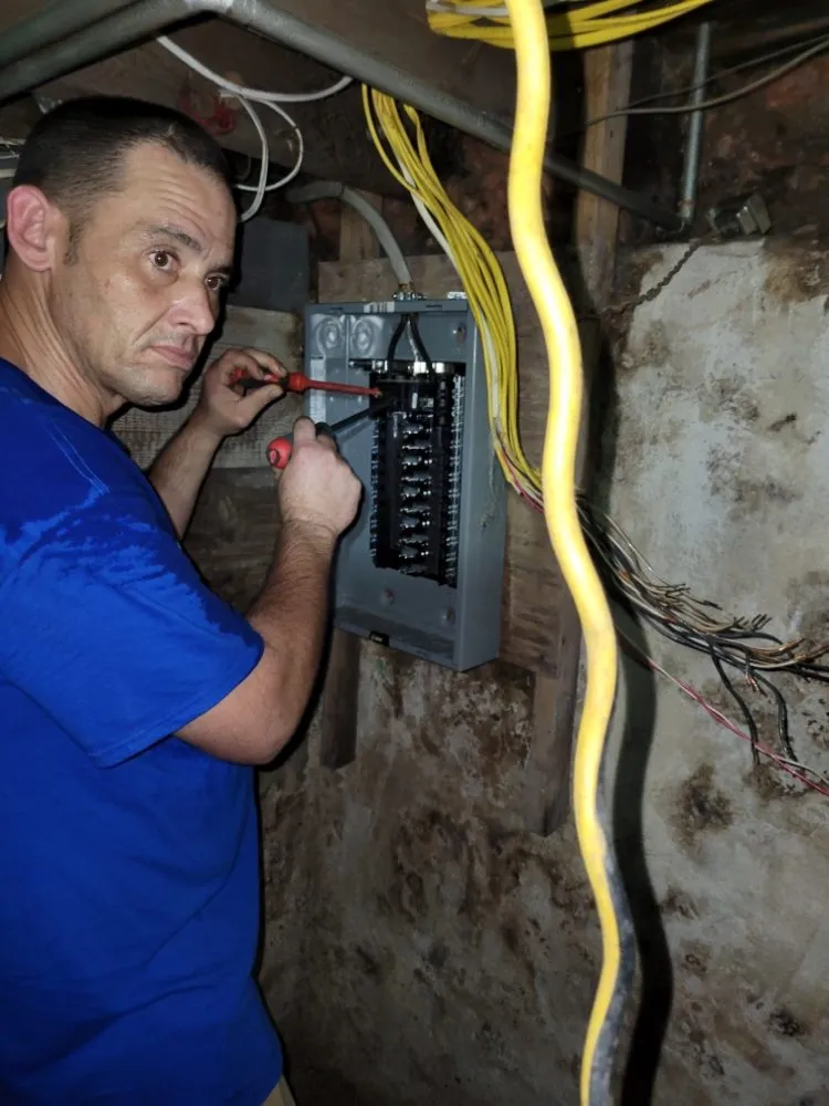 Slide of Homero Electric Service