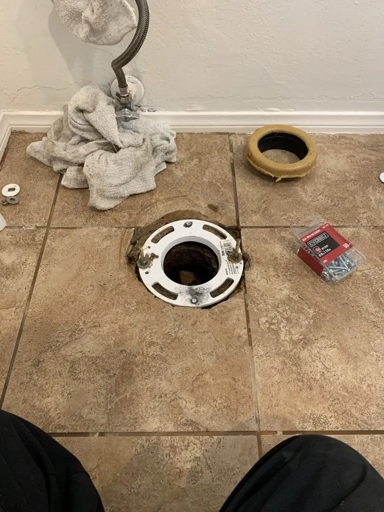 Slide of Hometown Plumbing and Rooter