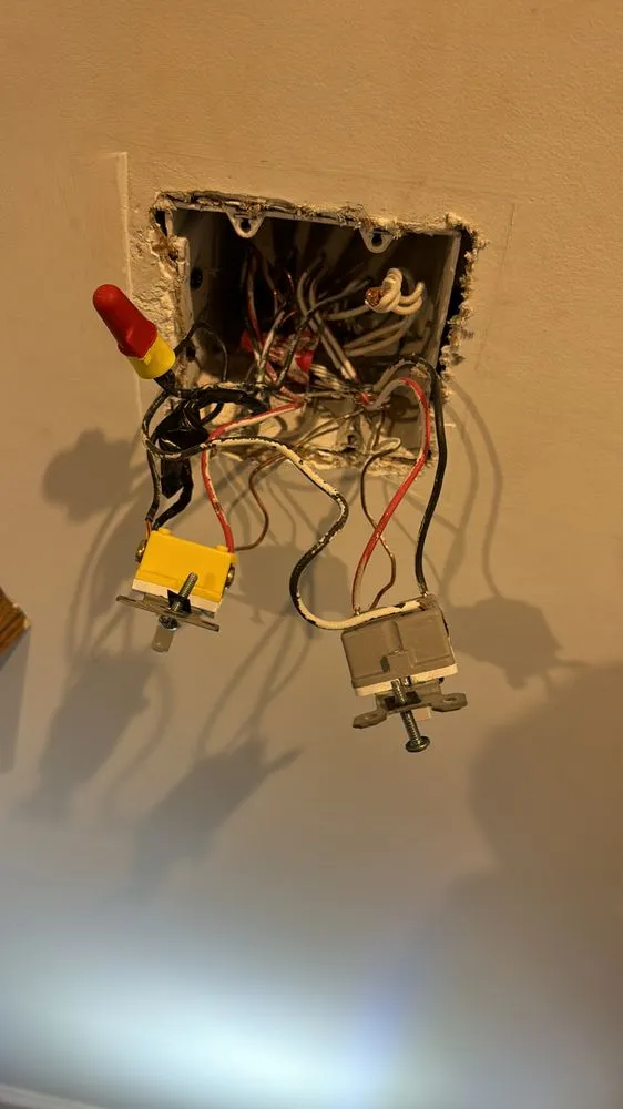 Slide of Homewire Electric & Plumbing