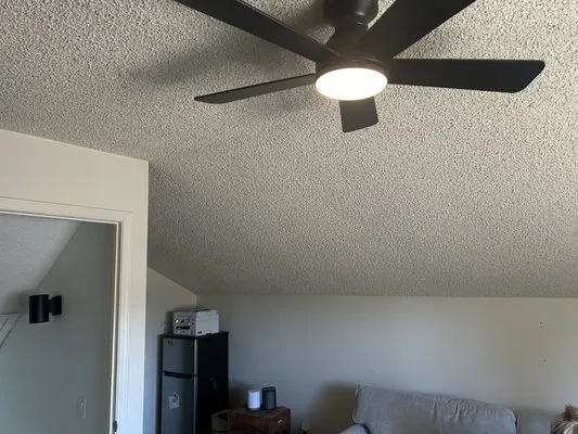 Honeydo Handyman Logo