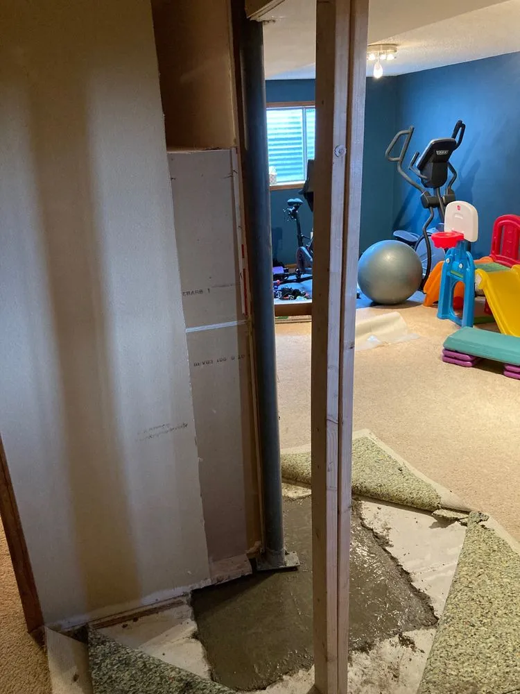 Slide of Horsetooth Home Pro