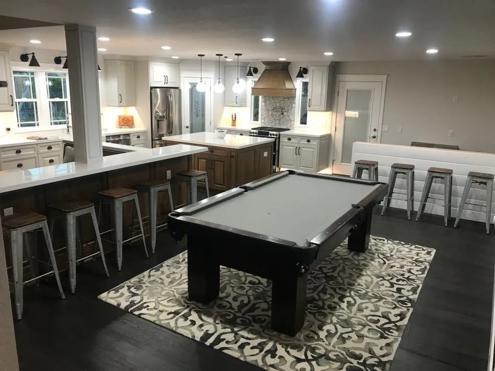 Slide of Hostetler Construction