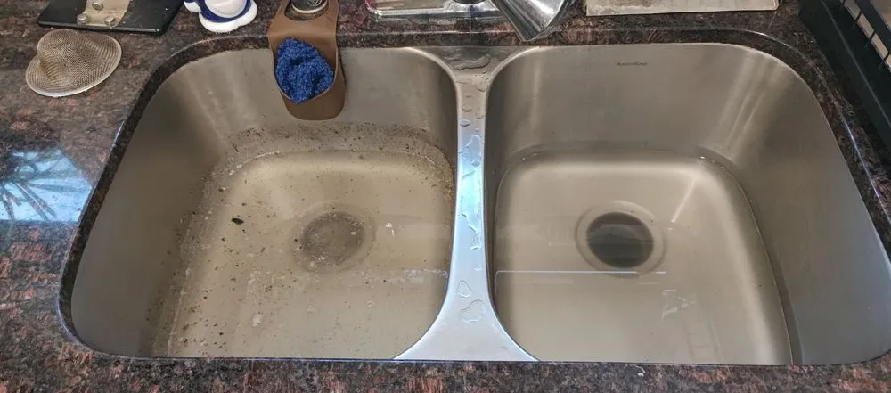 Slide of Hot Water Plumbing Hero