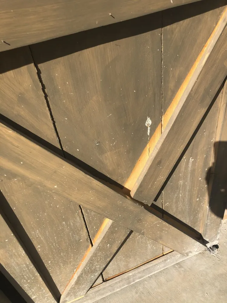 Slide of Howard's Handyman Services