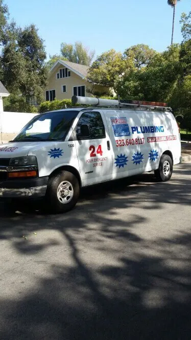 Top-rated water heater service experts serving Los Angeles, CA - HP Rooter & Plumbing
