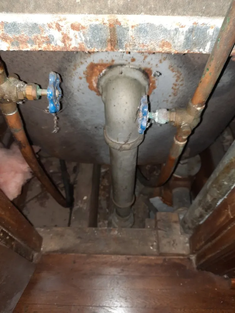 Slide of HR Maintenance and Cleaning