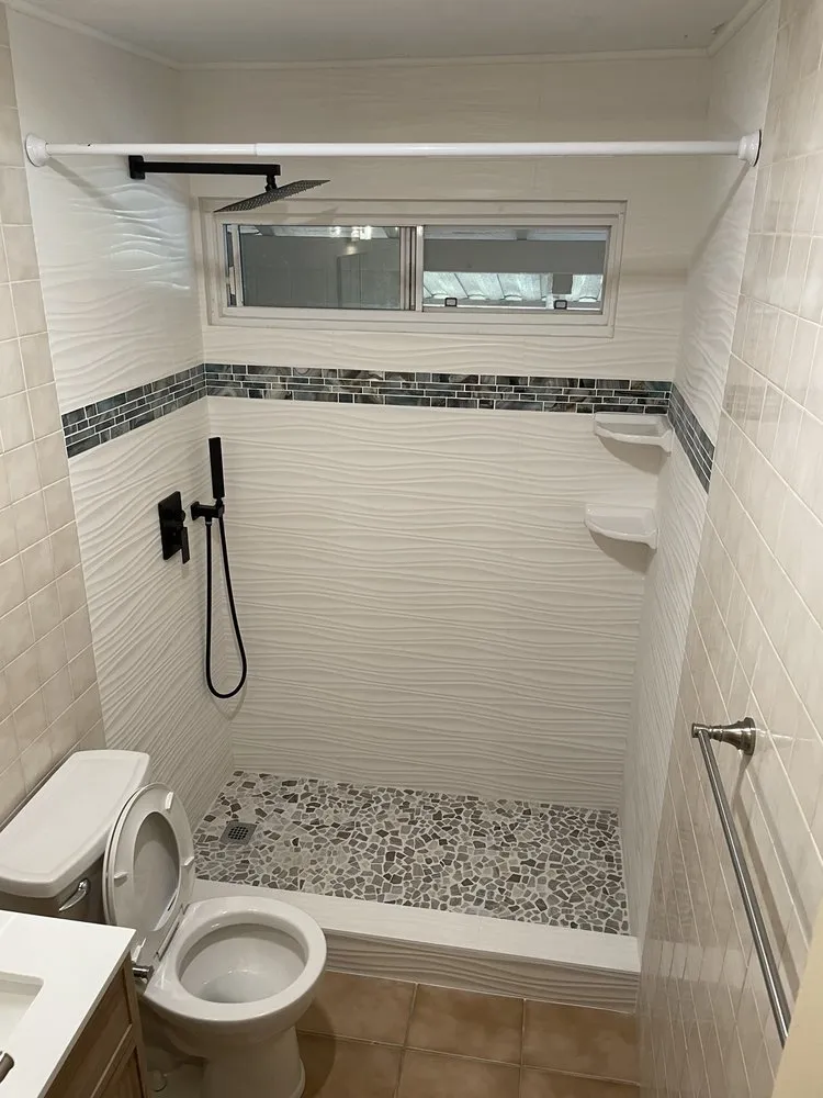 Slide of Hua Construction